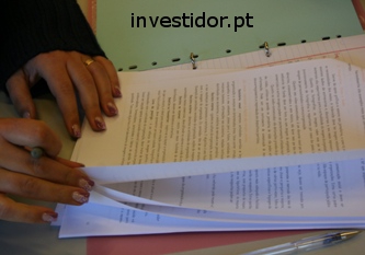 pessoa a estudar