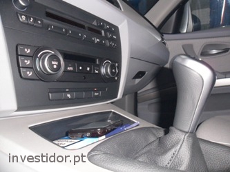 Comprar e vender carros para rendibilizar o tempo livre